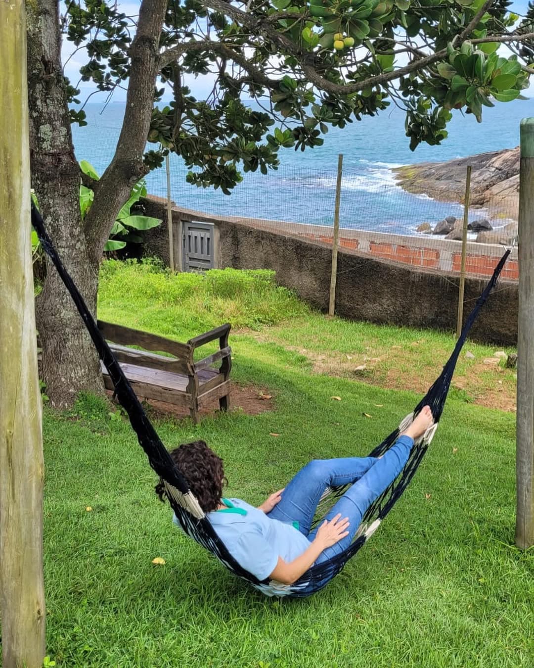 Entra, meu amor, fica à vontadeE diz com sinceridade o que desejas de mimEntra, podes entrar, a (2).jpg